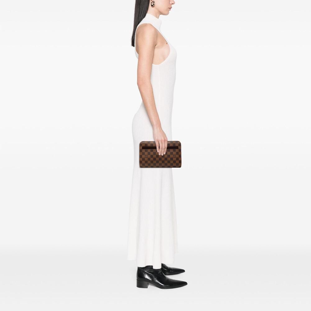 Louis Vuitton Clutch