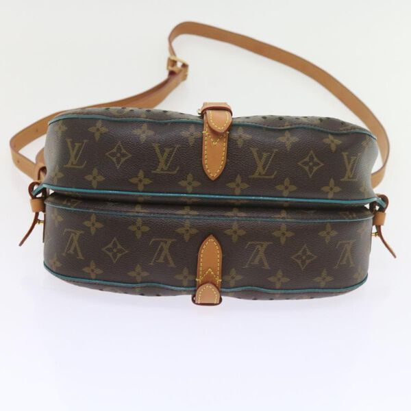 Louis Vuitton Saumur