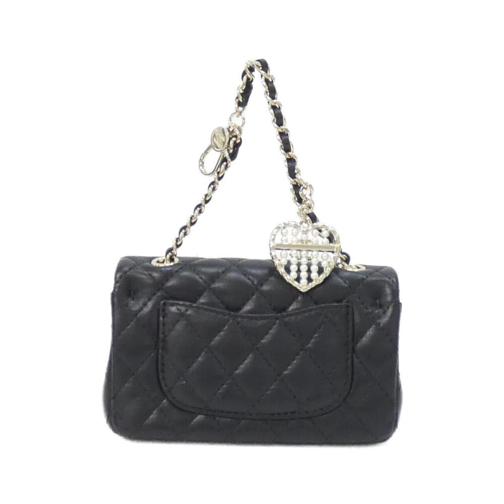 Chanel Charm