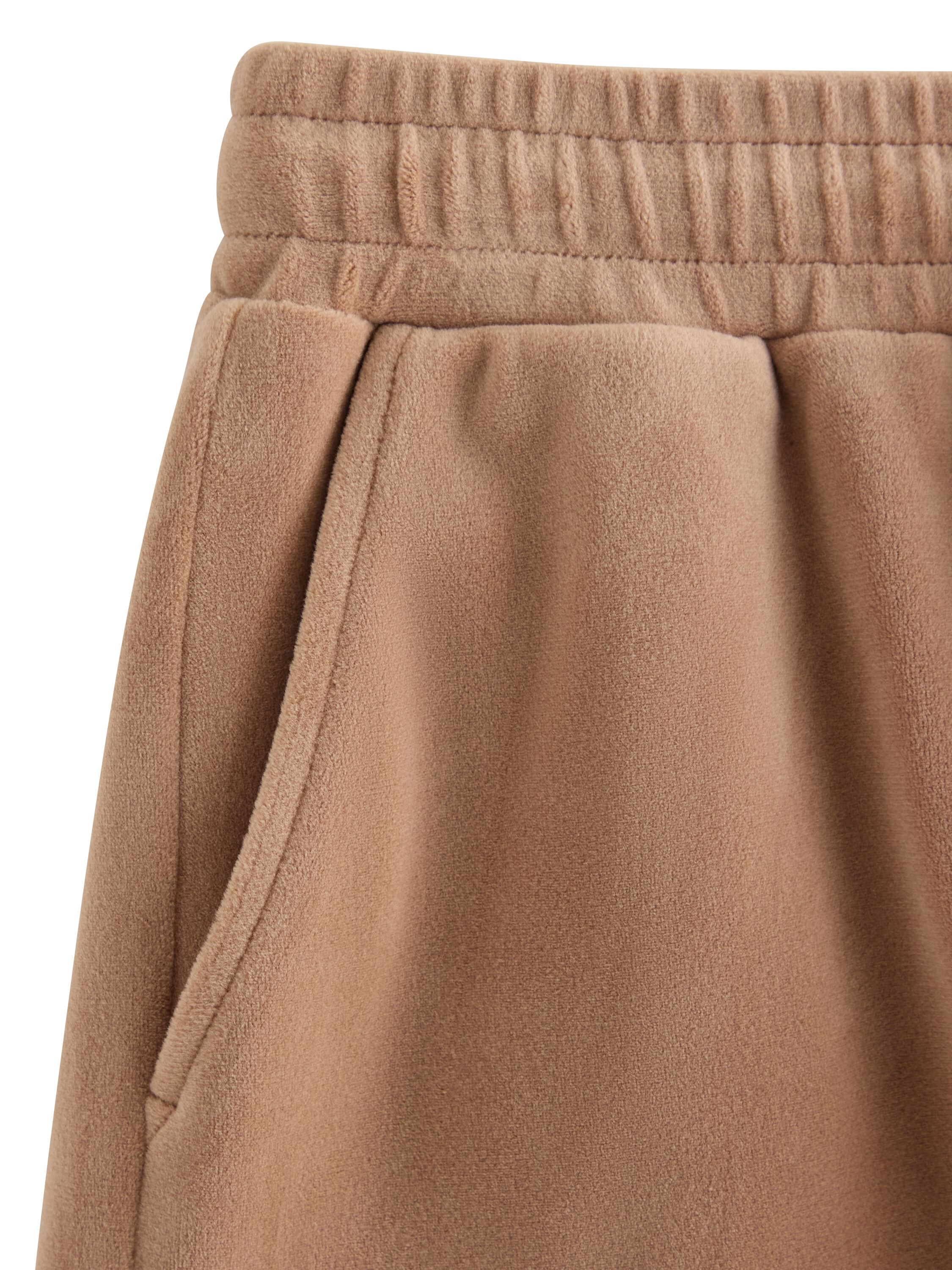 Shorts i myk velur med elastisk mid