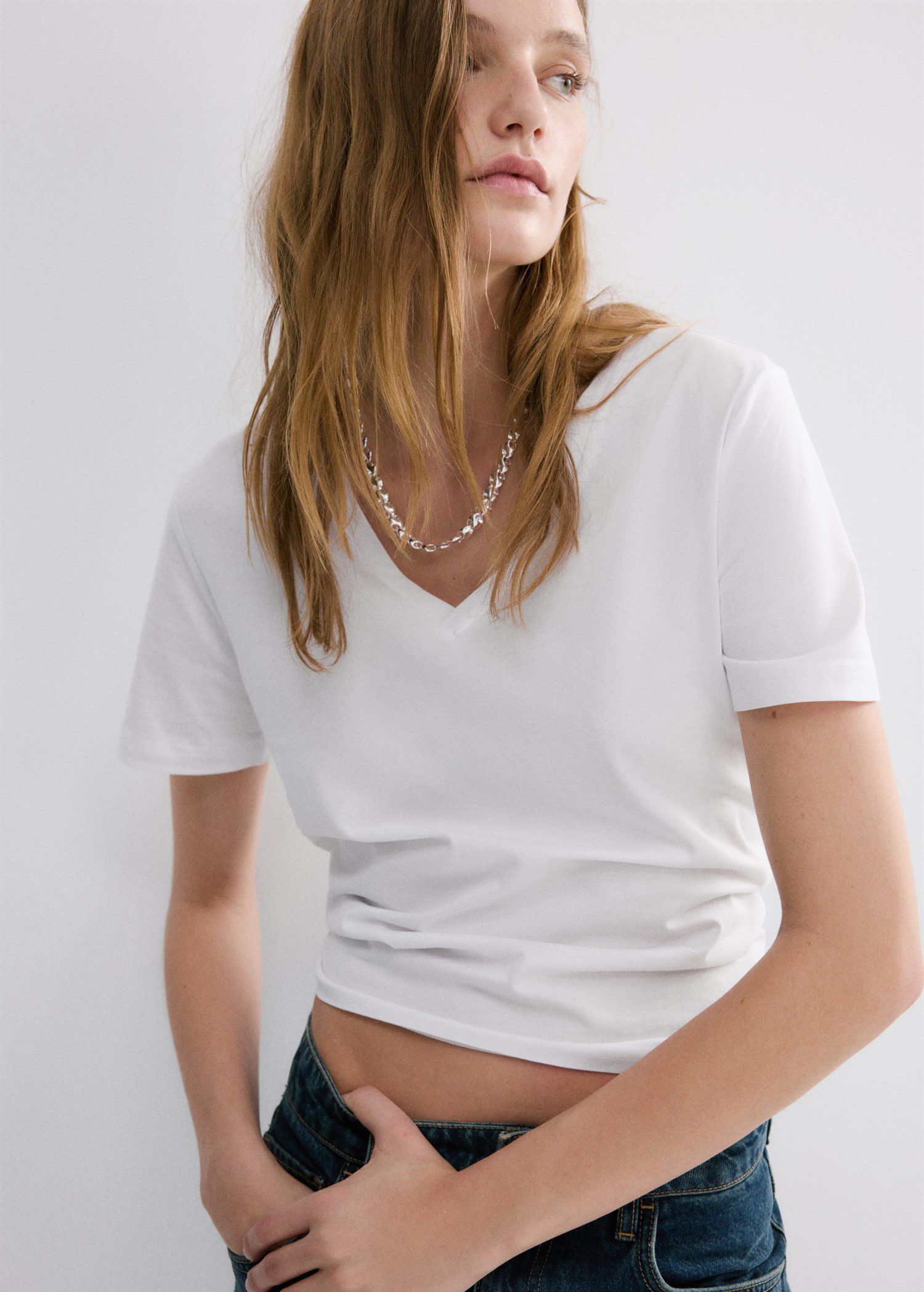 V-neck cotton T-shirt