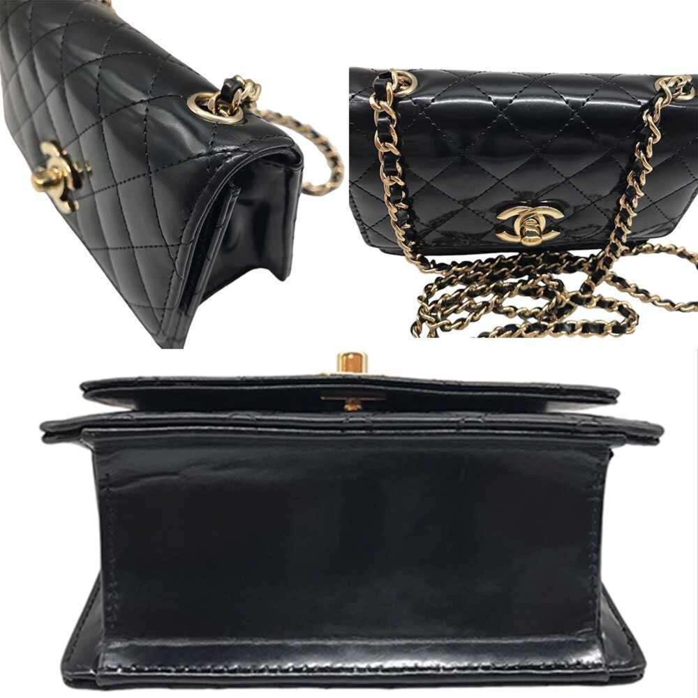 Chanel Shoulder Bag
