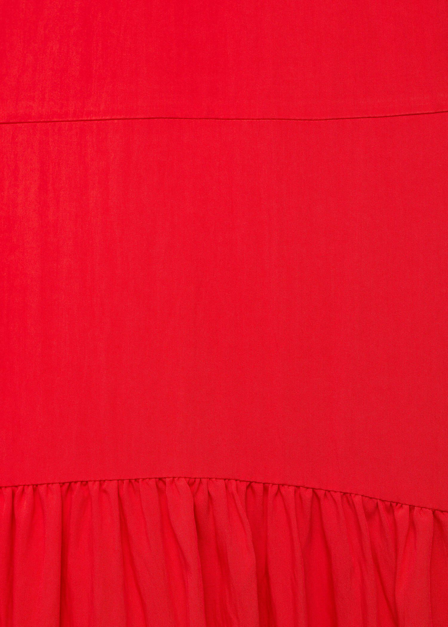 Long dress with gathered hem