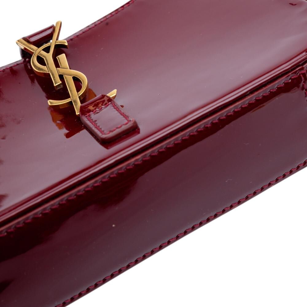 Yves Saint Laurent Shoulder Bag