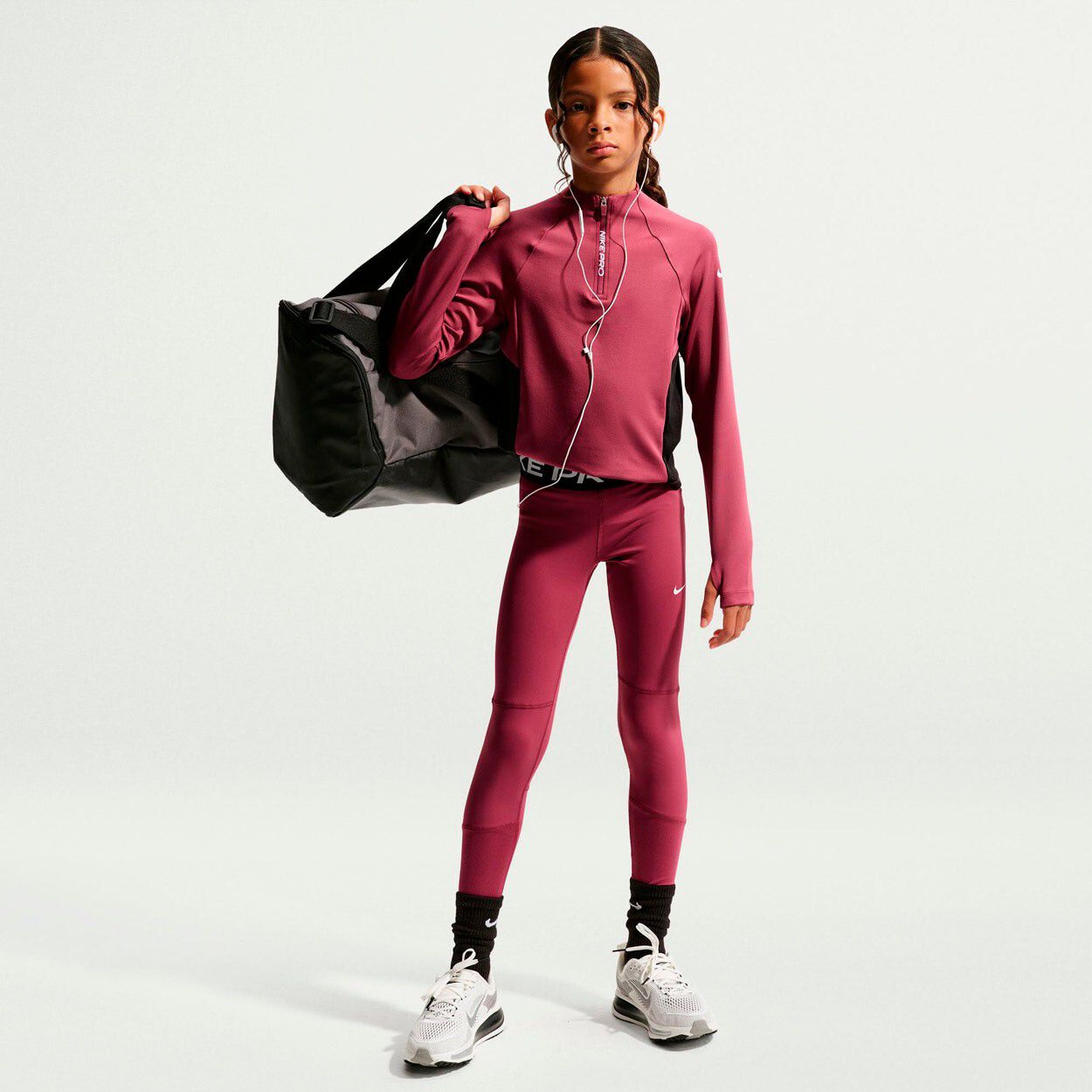 Pro Mid-Rise Leggings