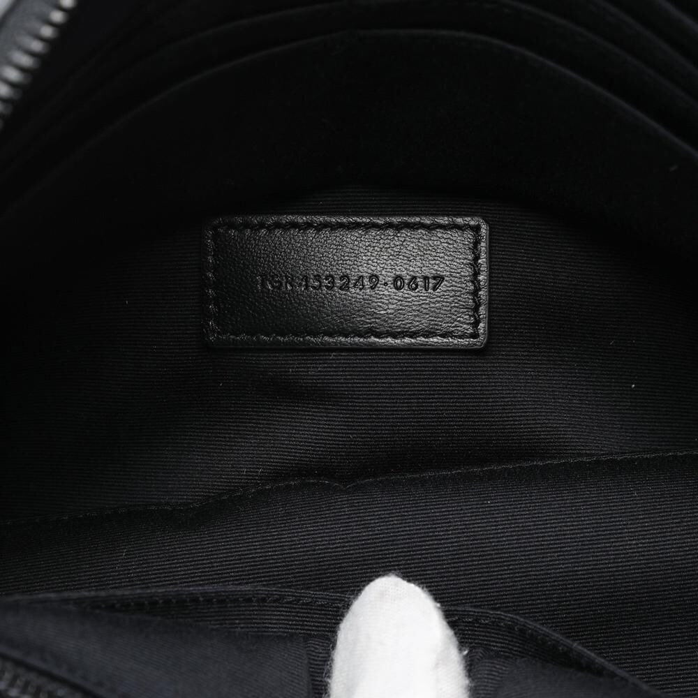 Yves Saint Laurent Clutch