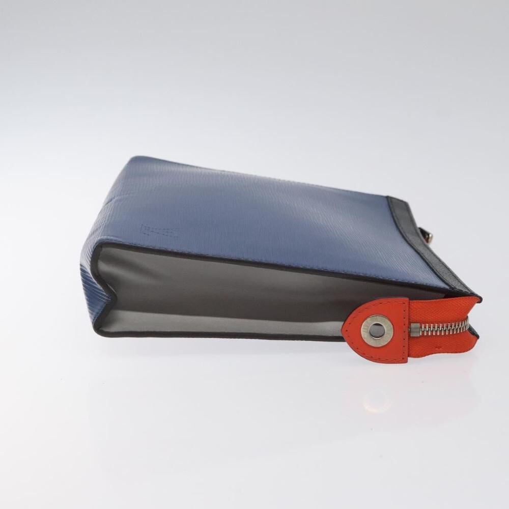 Louis Vuitton Clutch