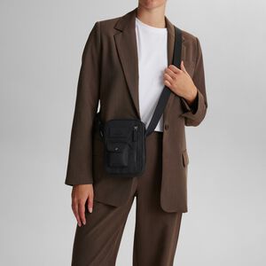 Darlambg Tall Cross. B. , Mono.