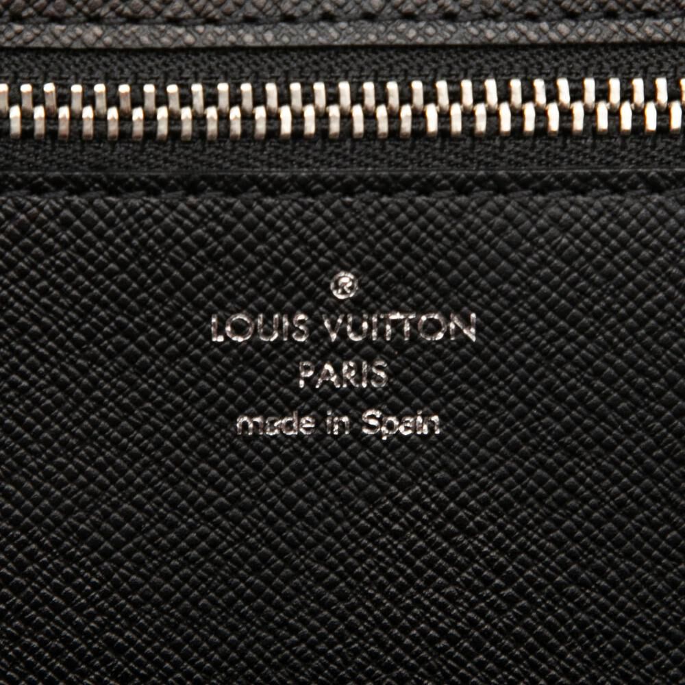 Louis Vuitton Pochette Homme
