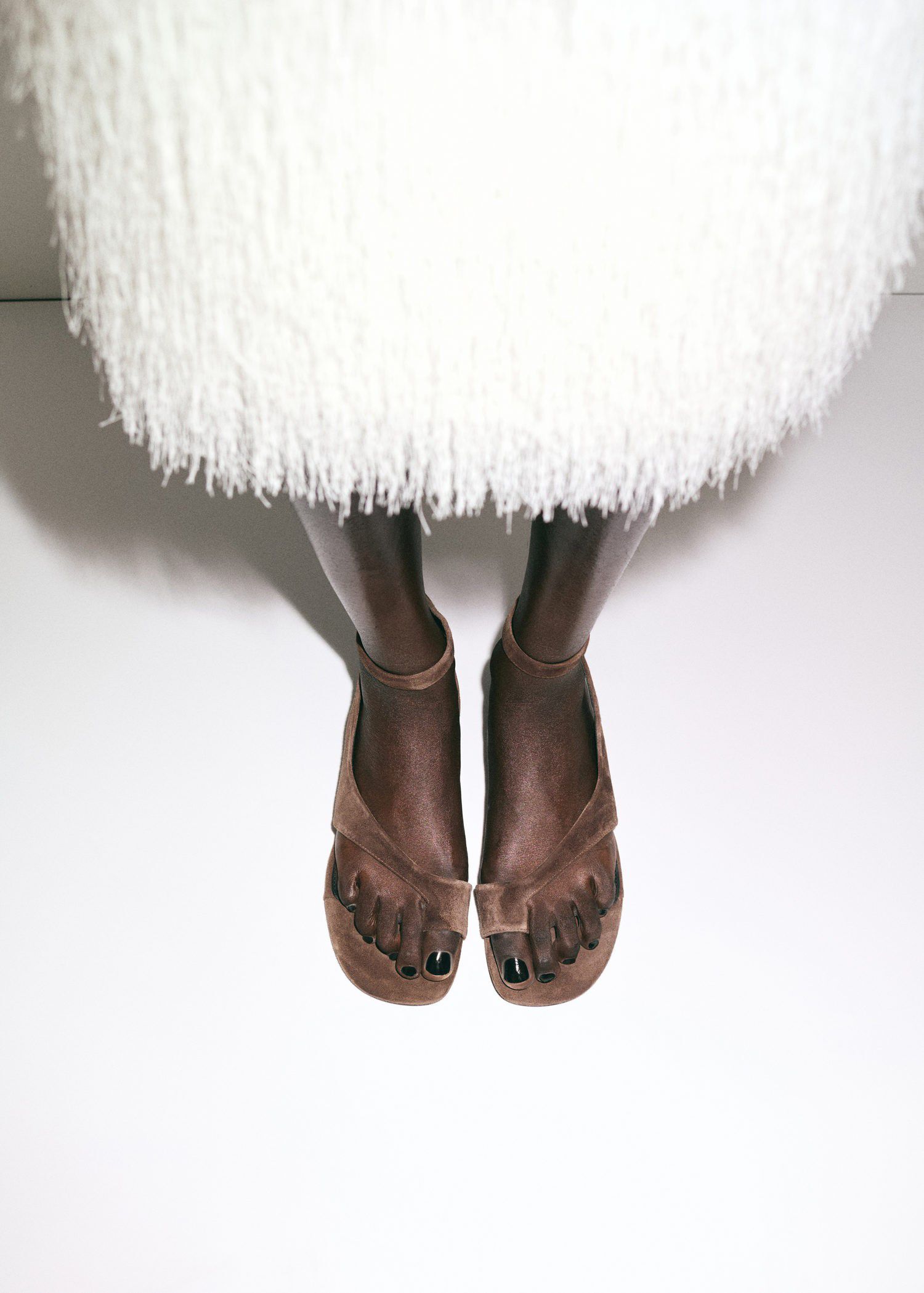 Leather straps sandals