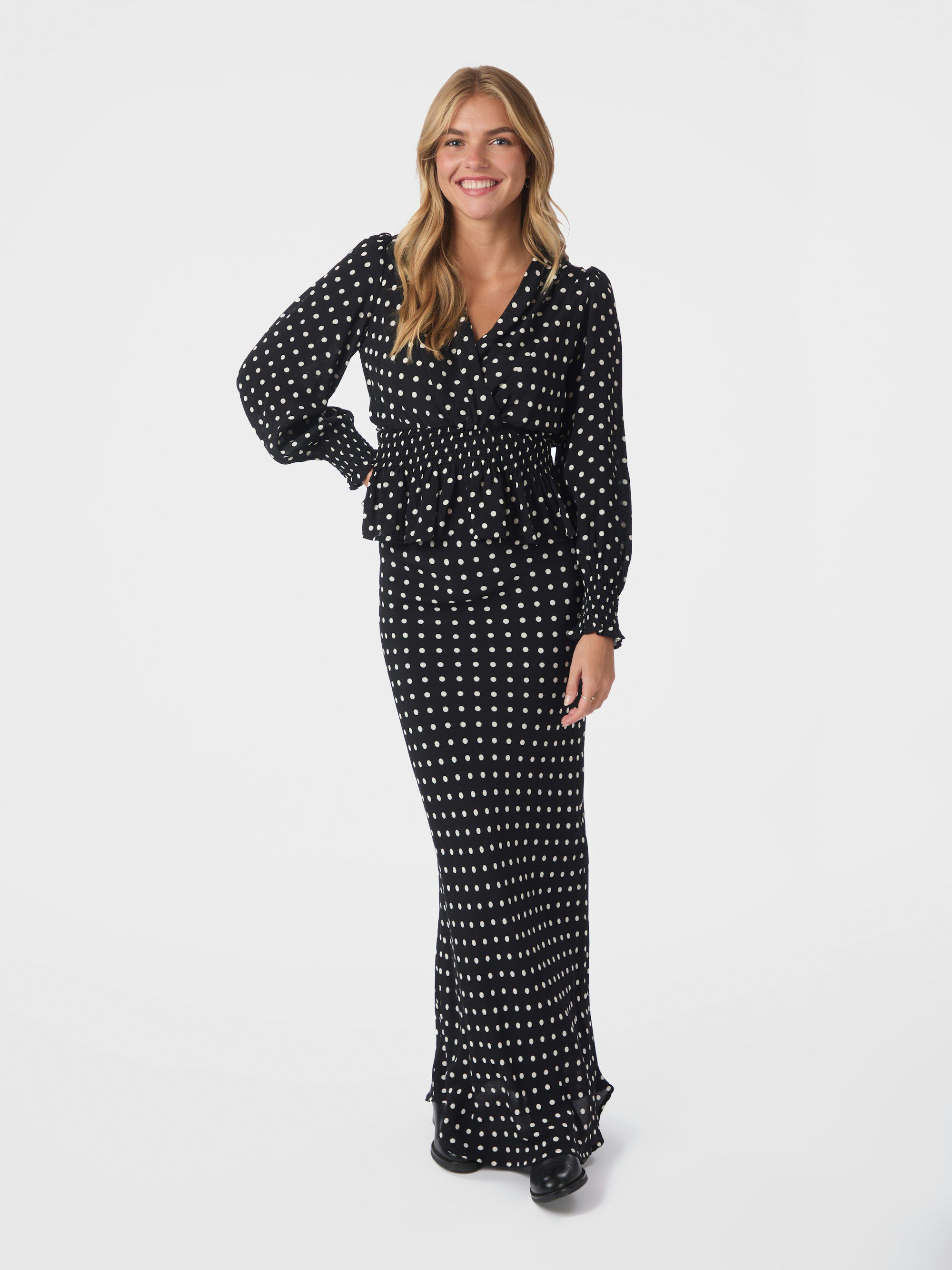 Viso Crepe Dot Skirt