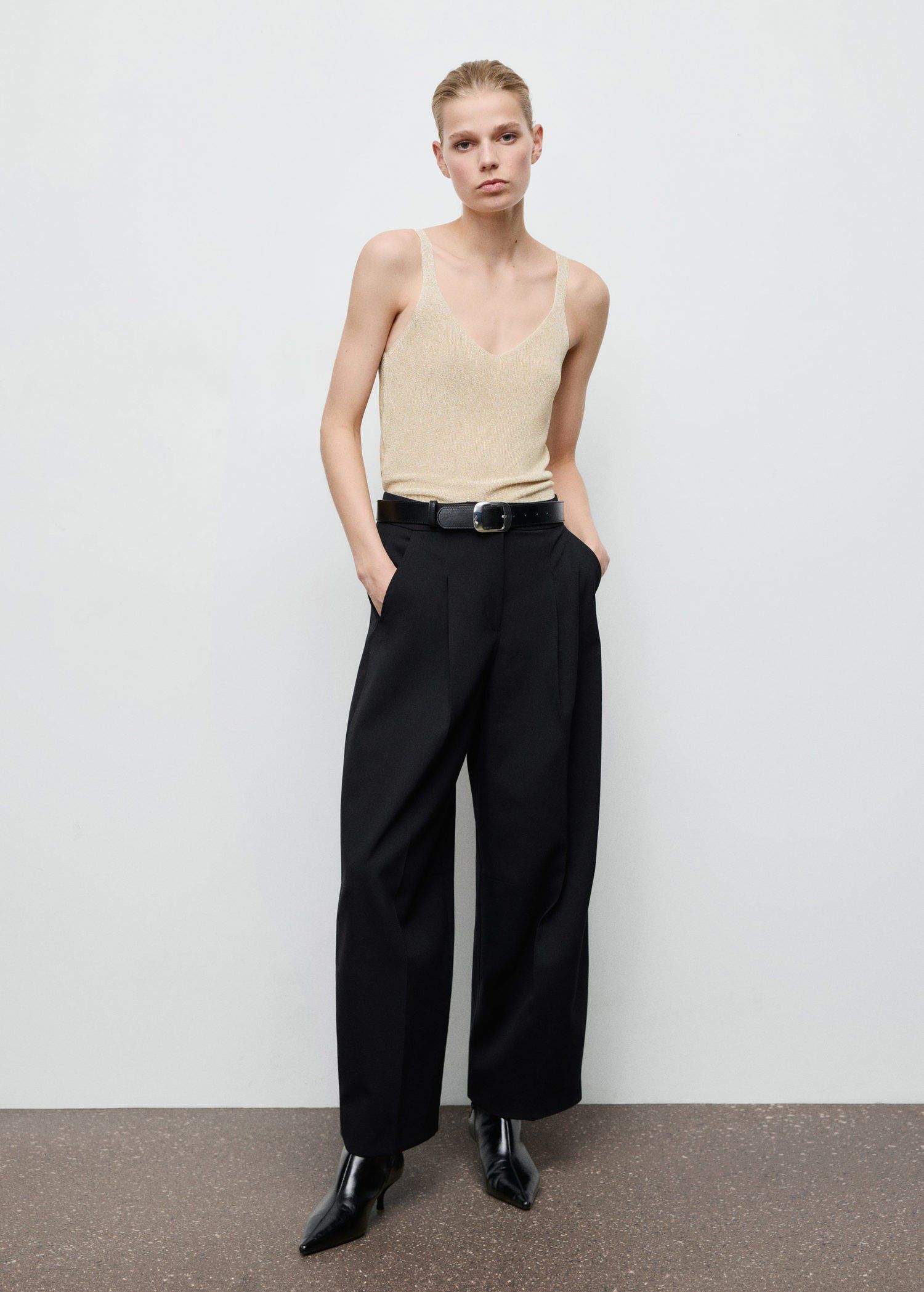 Lurex knitted V-neck top