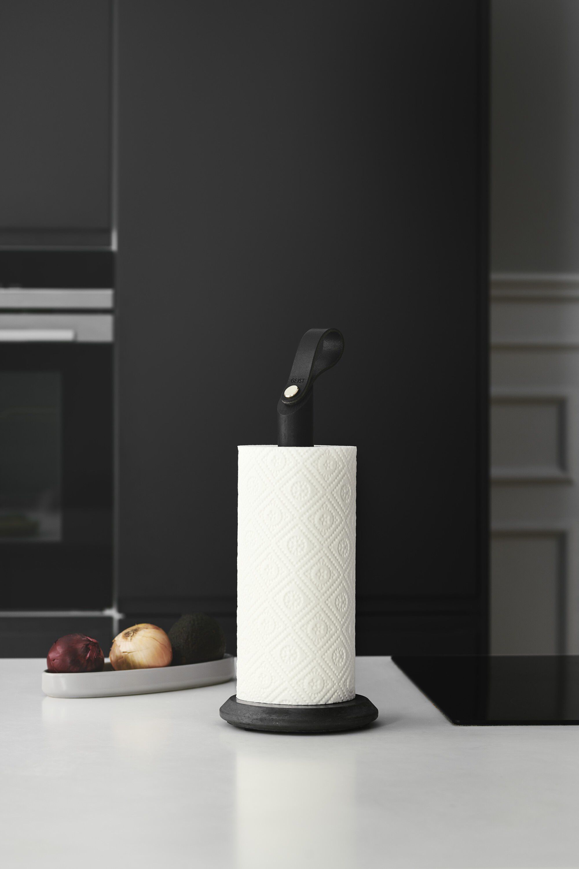 GRAB Kitchen Roll Holder Black Oak