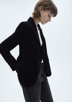BLAZER. -- COMBI