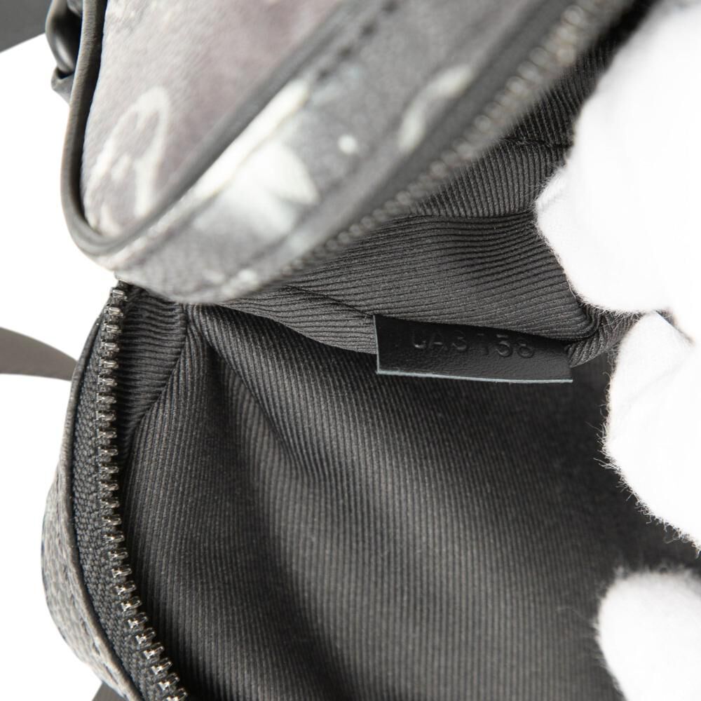 Louis Vuitton Messenger