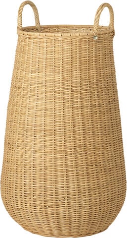 Seaside Sada apologi Braided Laundry Basket - Natural fra ferm LIVING | 1249.00 DKK | Magasin.dk