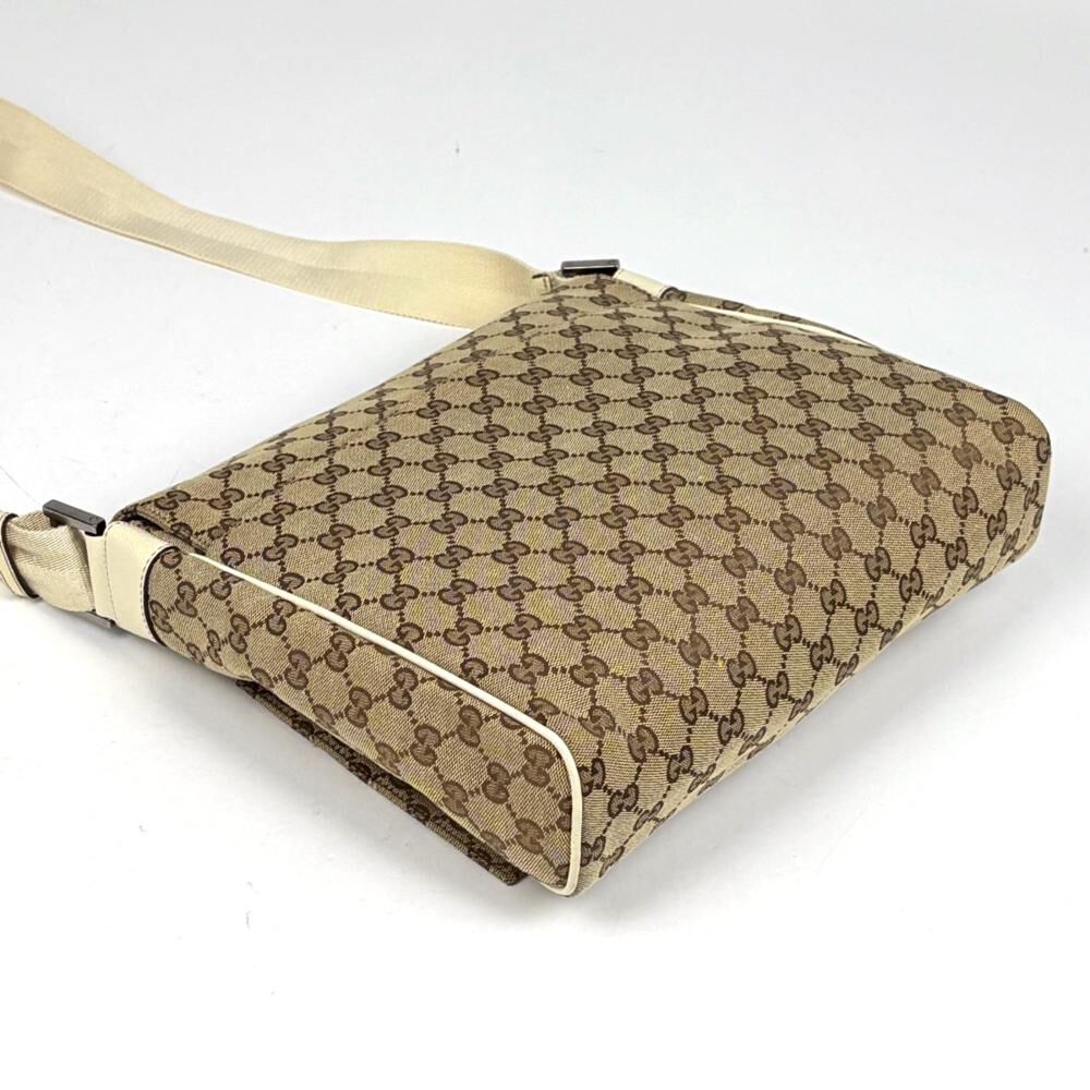 Gucci Shoulder Bag