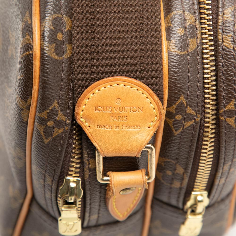 Louis Vuitton Reporter