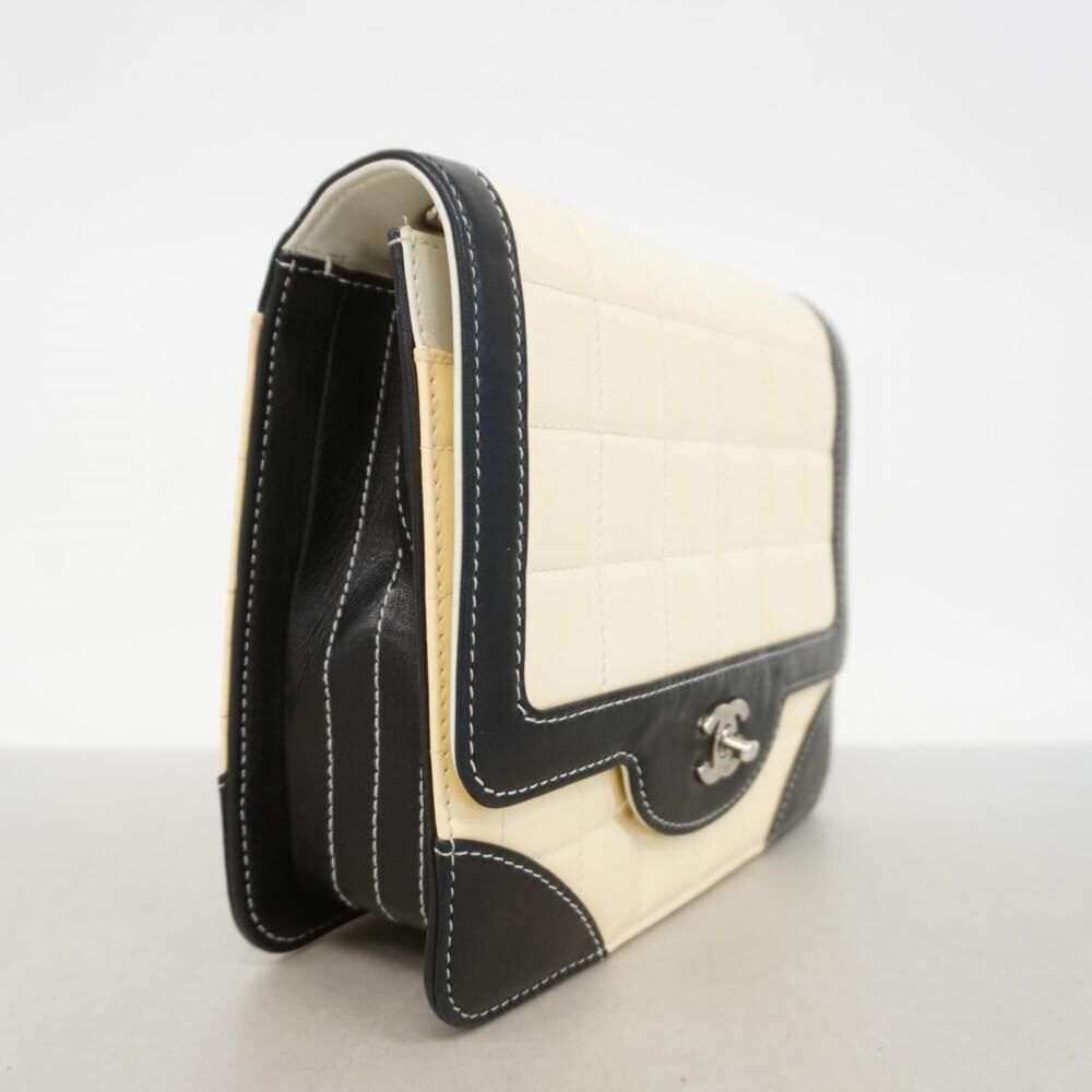 Chanel Chocolate Bar