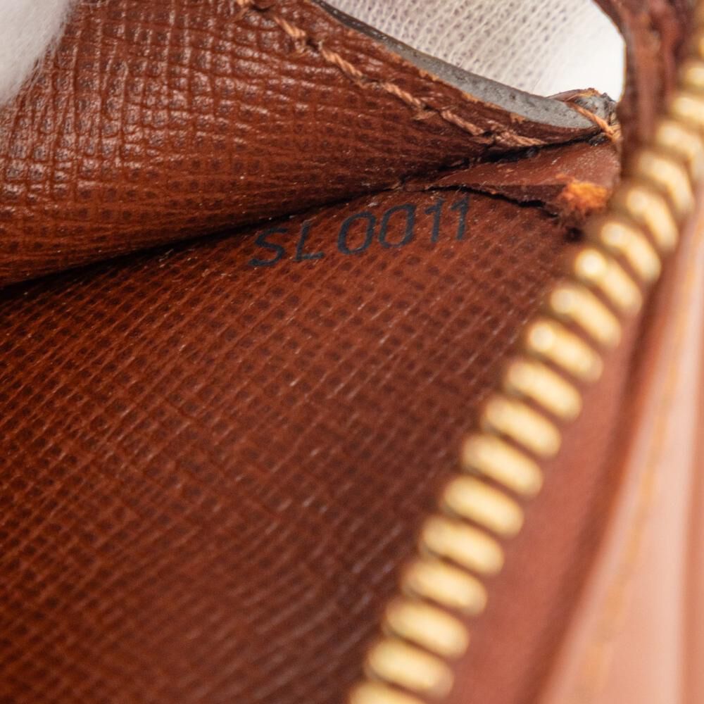 Louis Vuitton Pochette Homme