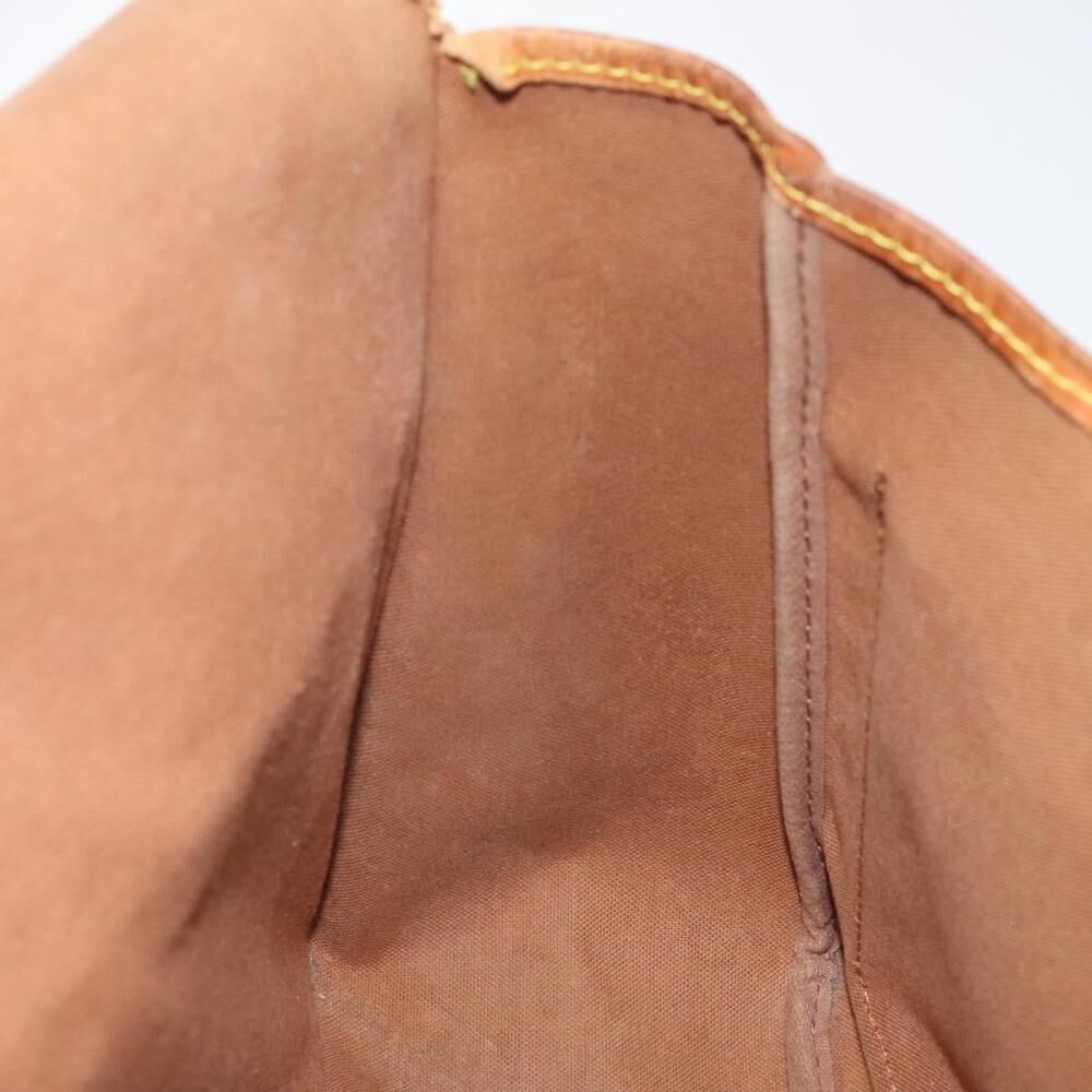 Louis Vuitton Shoulder Bags