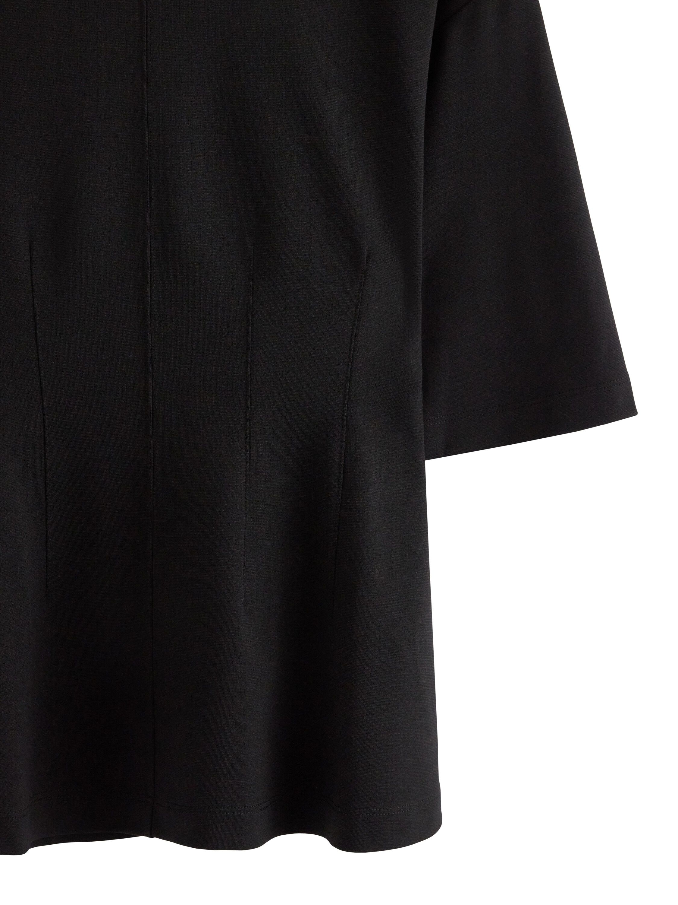 Peplumtopp i mjuk viskos med figurn