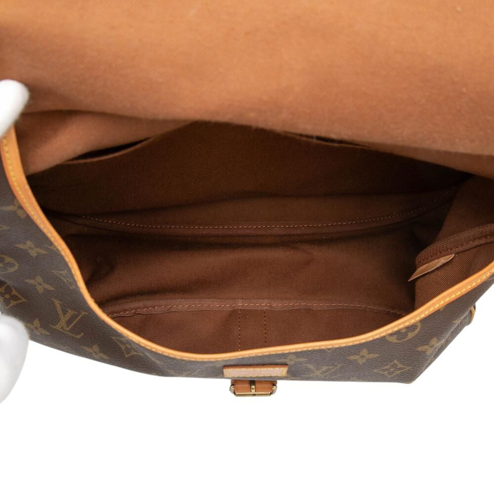 Louis Vuitton Saumur
