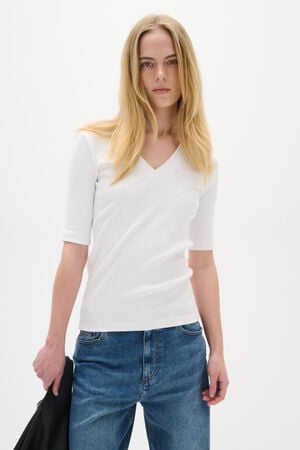 DagnaIW V T-Shirt