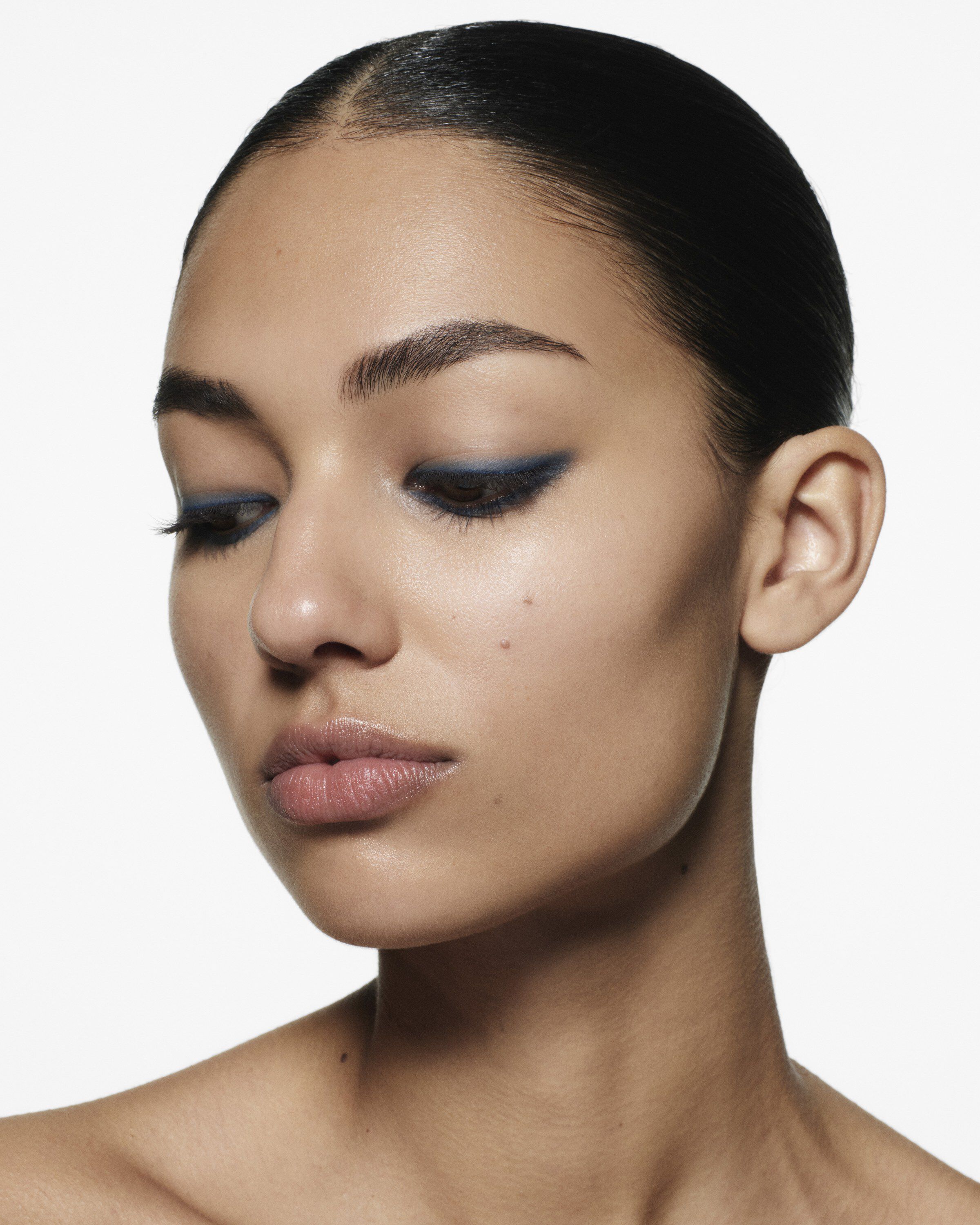 Satin Kajal Liner