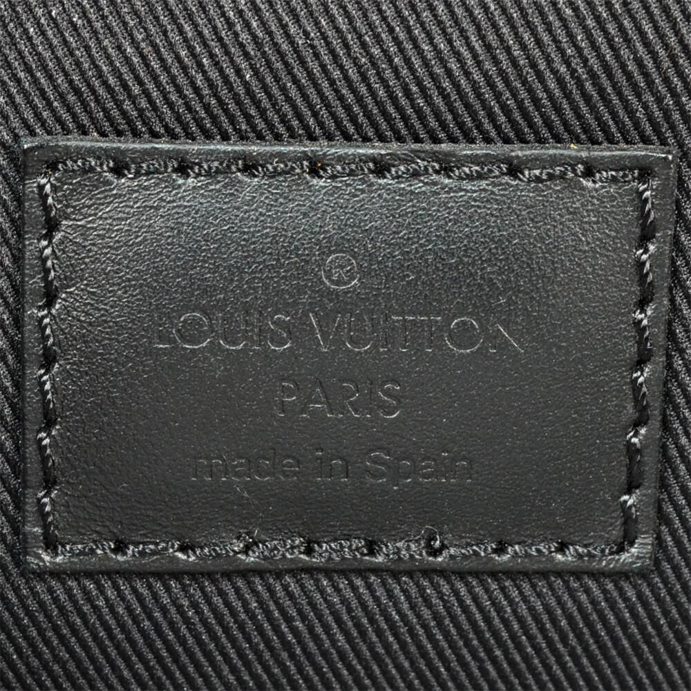 Louis Vuitton Shoulder Bags