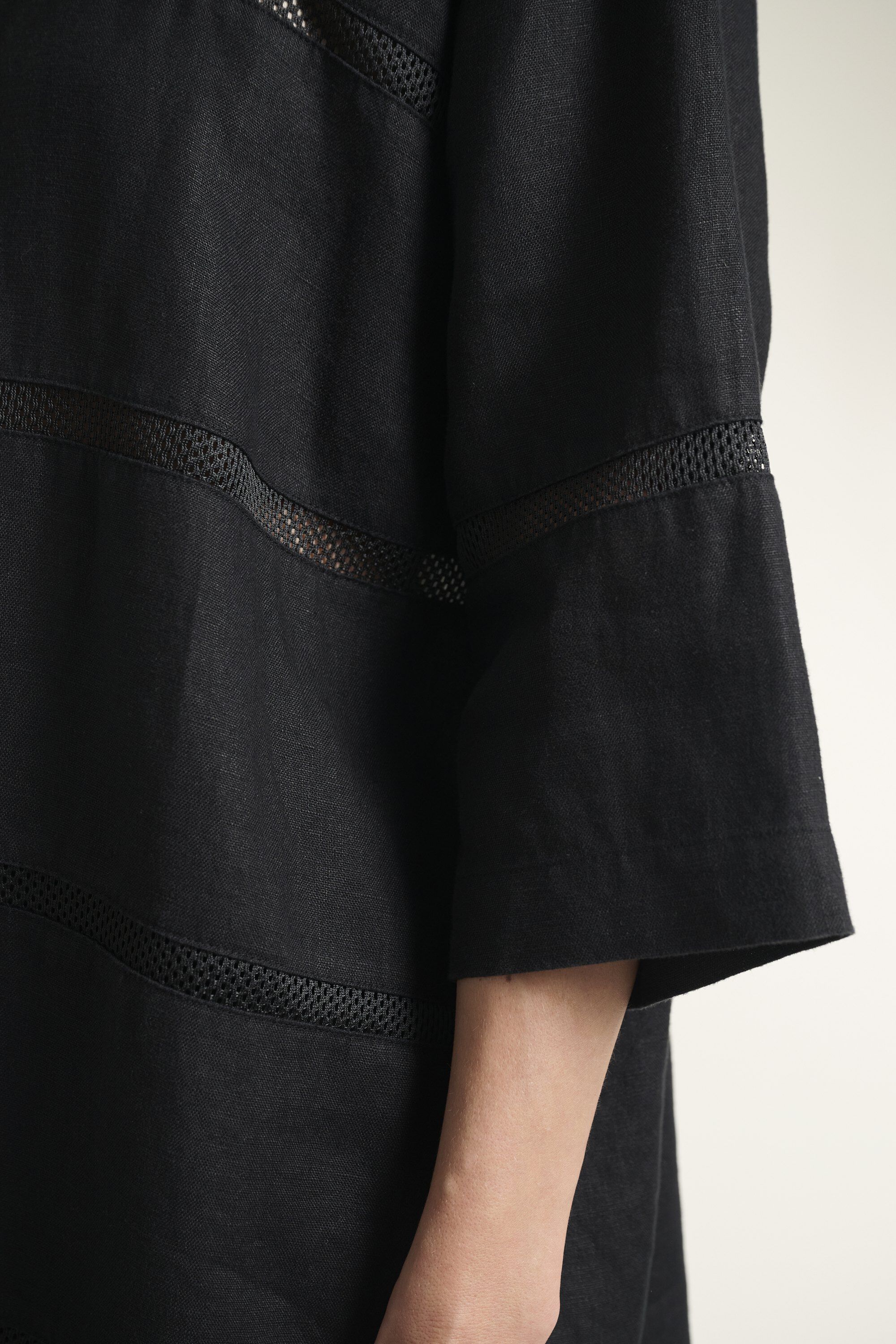 Lazy linen kjole med paneler