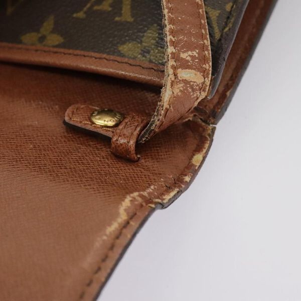 Louis Vuitton Shoulder Bags