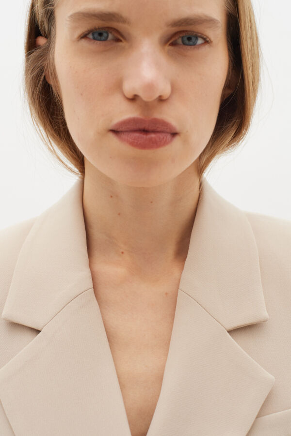 PaxtonIW Short Blazer