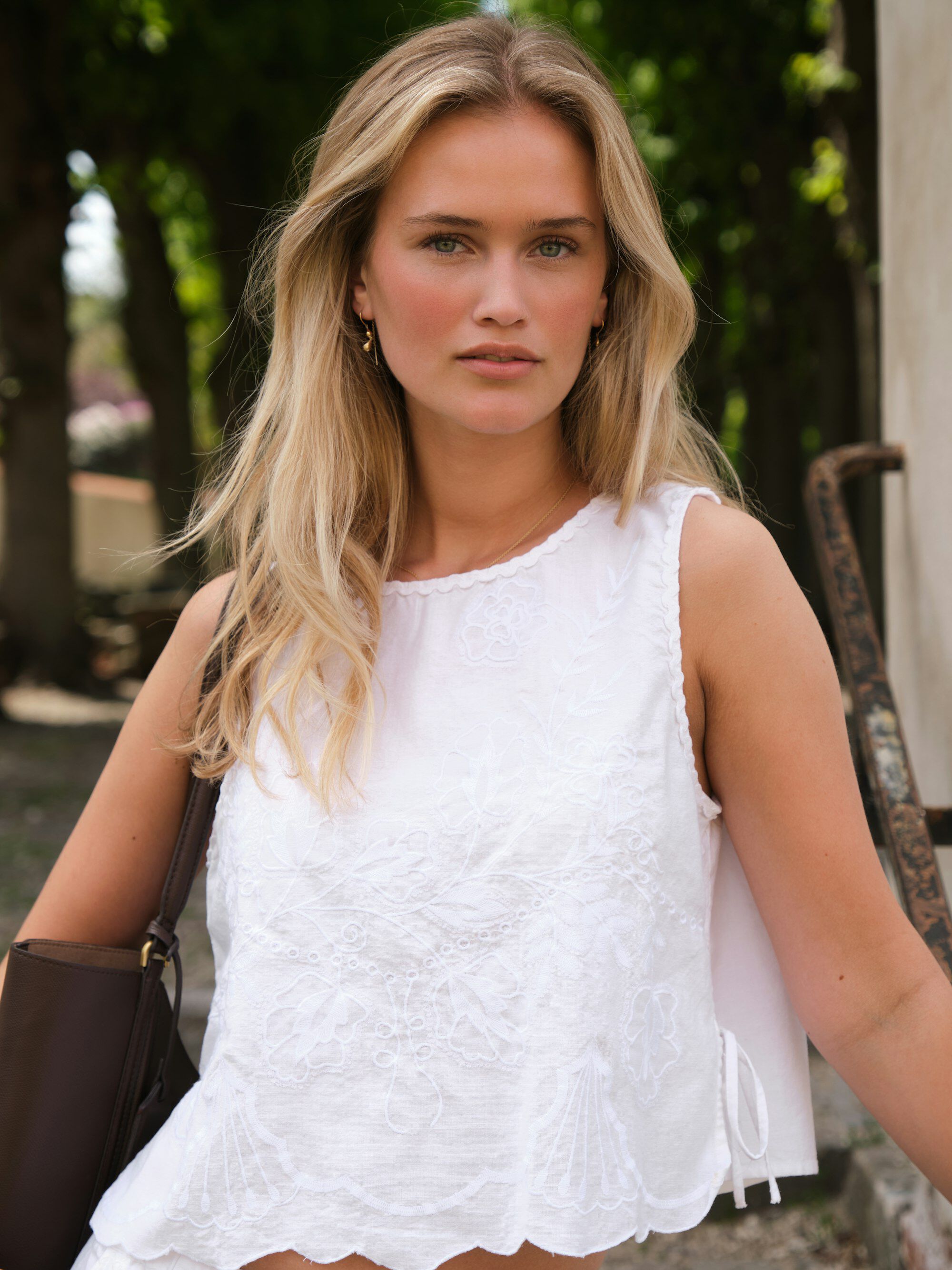 Kaelin Embroidery Top
