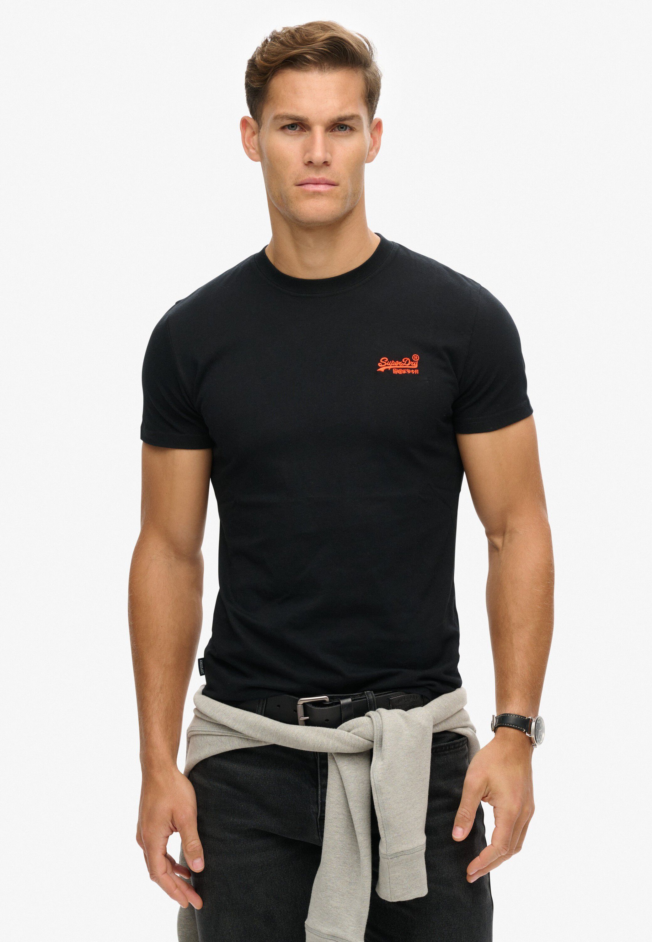 ESSENTIAL LOGO EMB TEE
