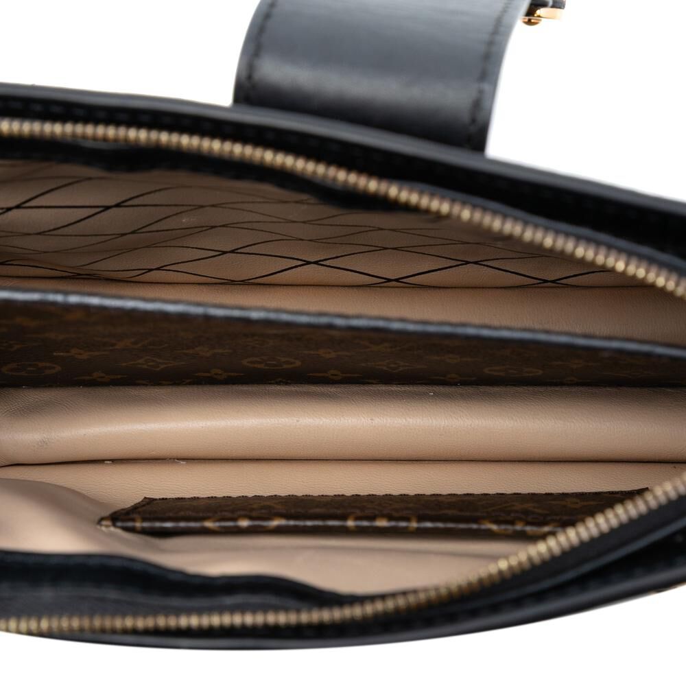 Louis Vuitton Clutch