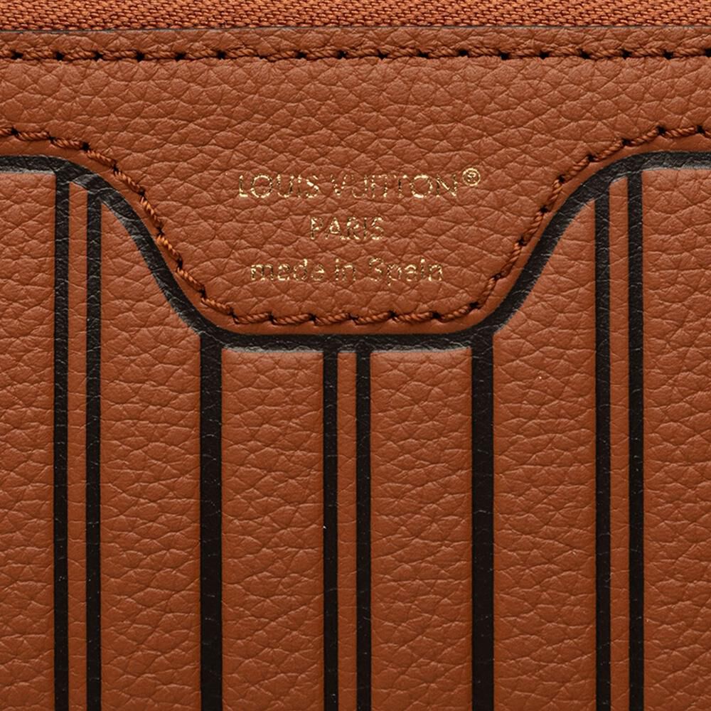 Louis Vuitton Pouch