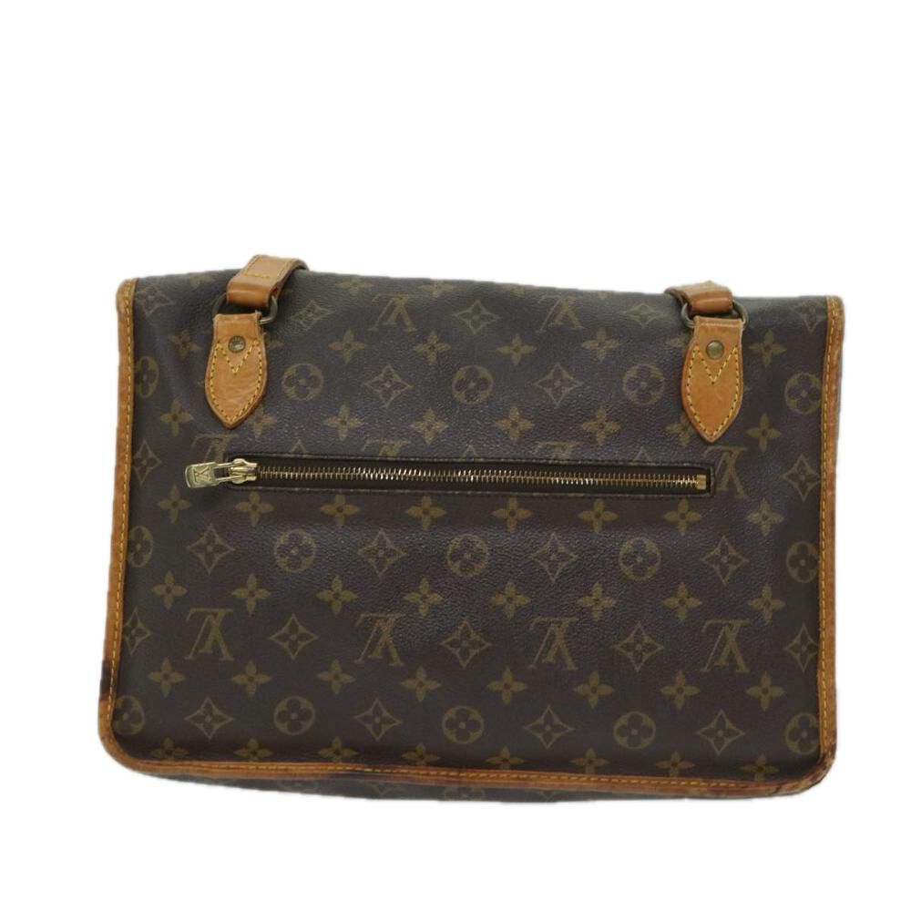 Louis Vuitton Shoulder Bags