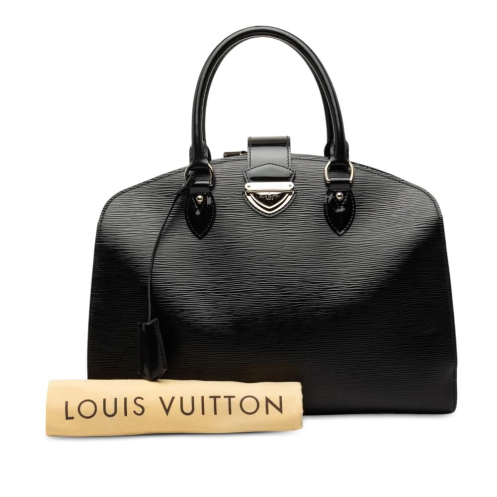Louis Vuitton Pont Neuf