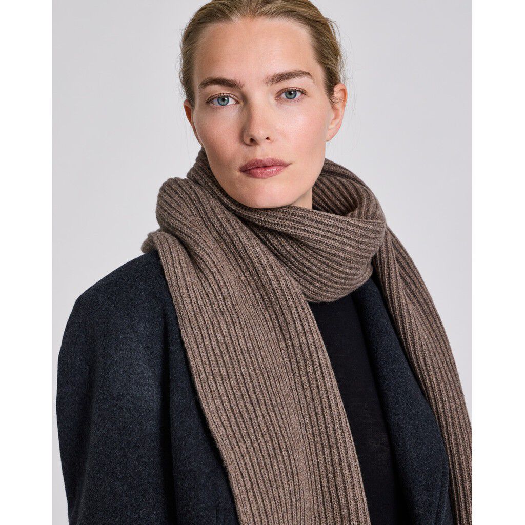 Klarisa Lambswool Scarf