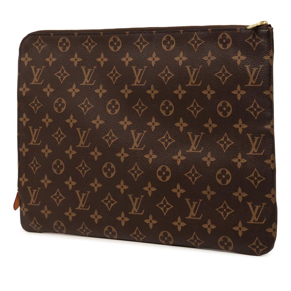 Louis Vuitton Clutch