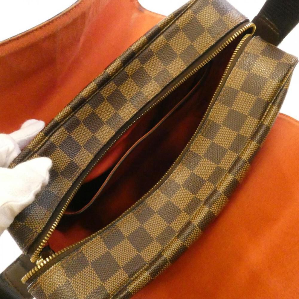 Louis Vuitton District