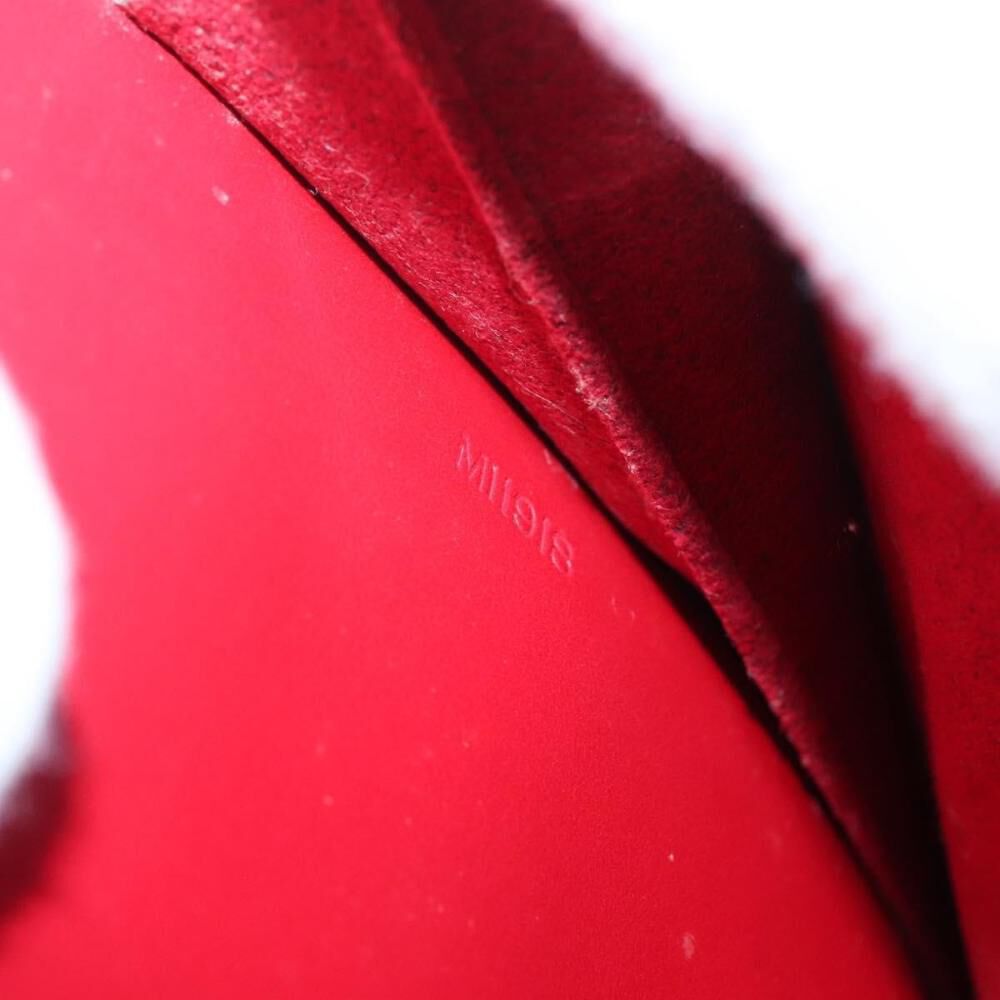 Louis Vuitton Pont Neuf