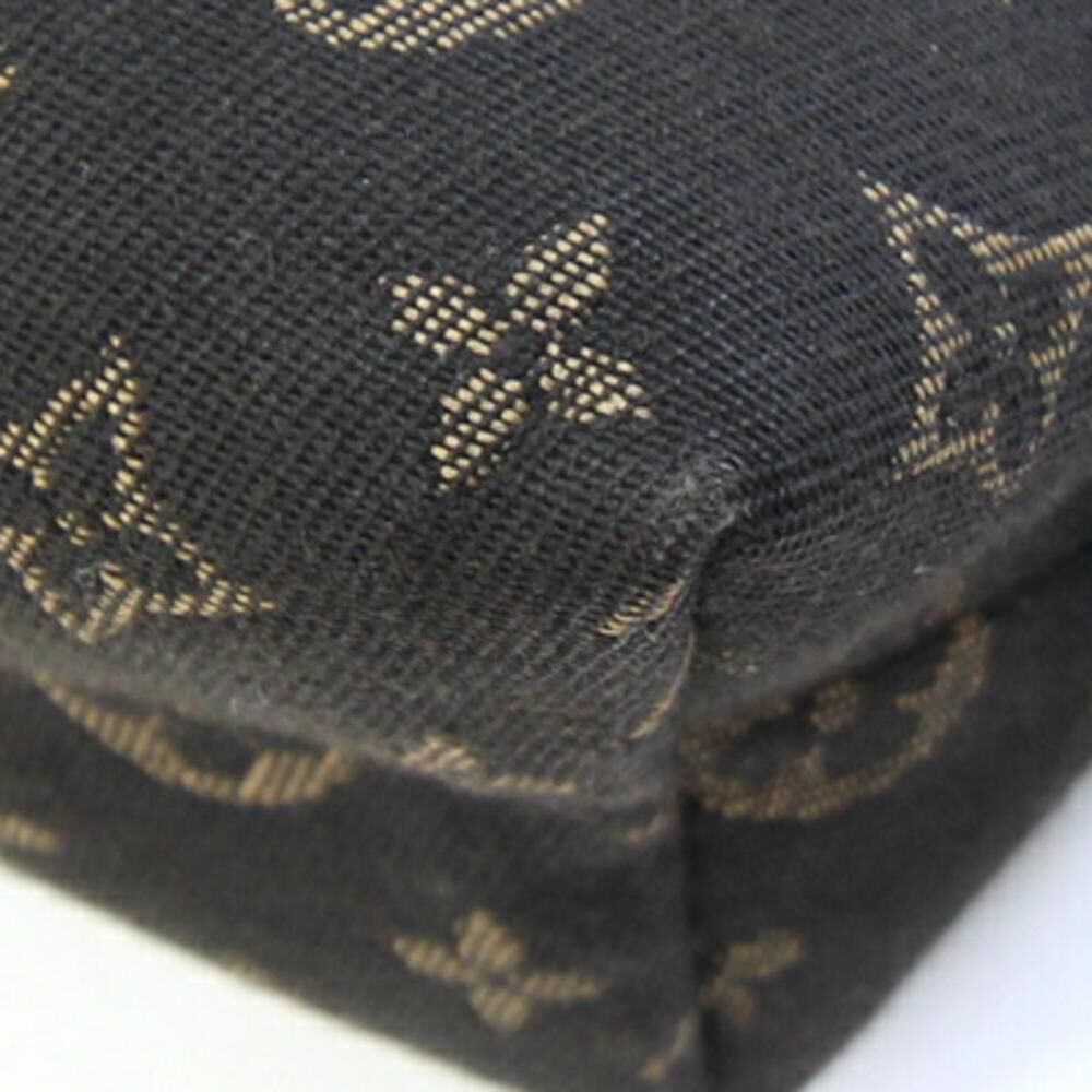 Louis Vuitton Pouch