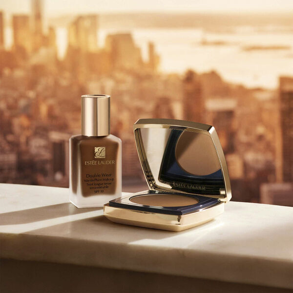 Double Wear Stay-In-Place Matte Powder Foundation SPF 10 Compact