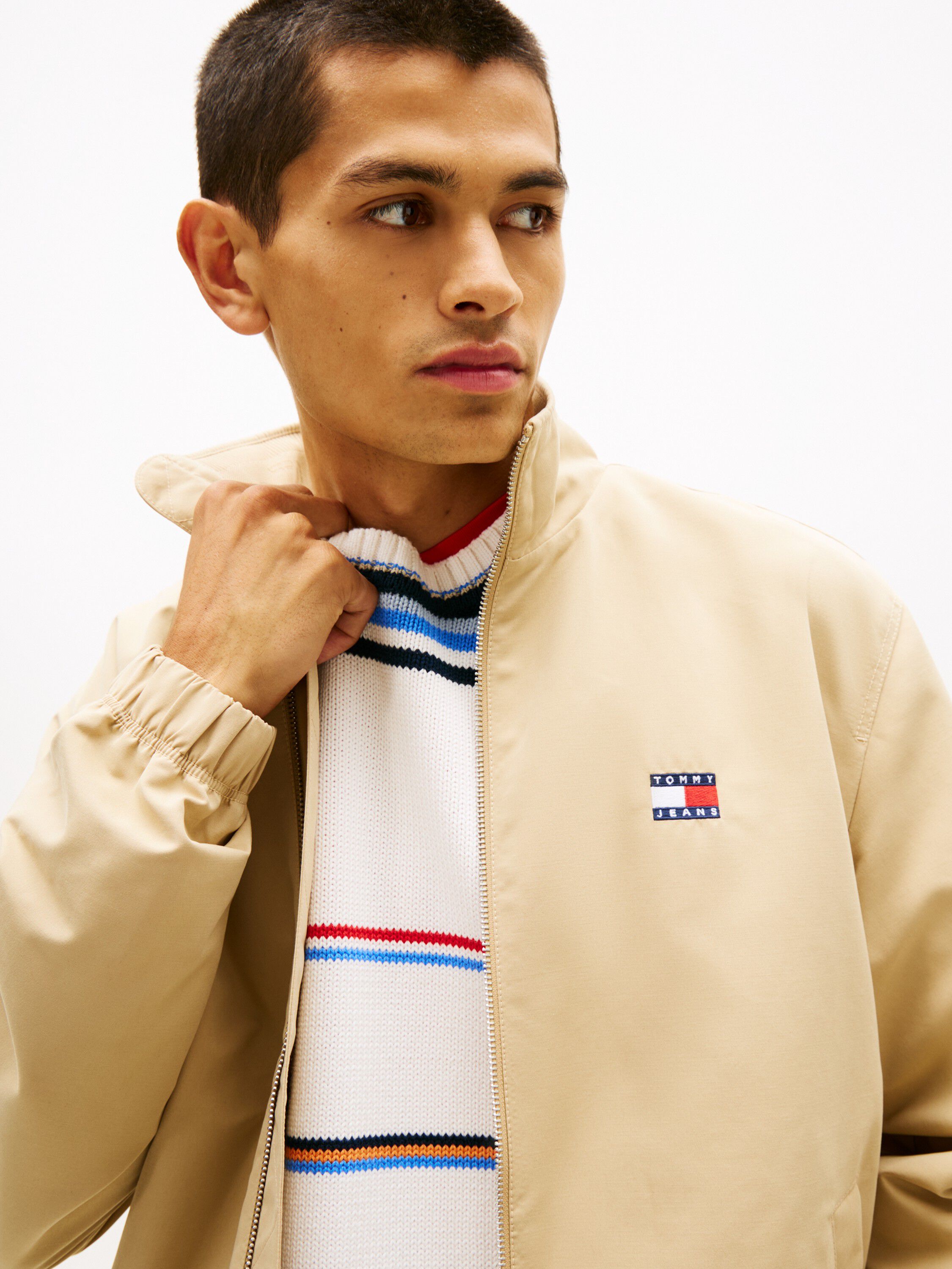 Collar Logo Water Repellent Zip-Thru Jacket