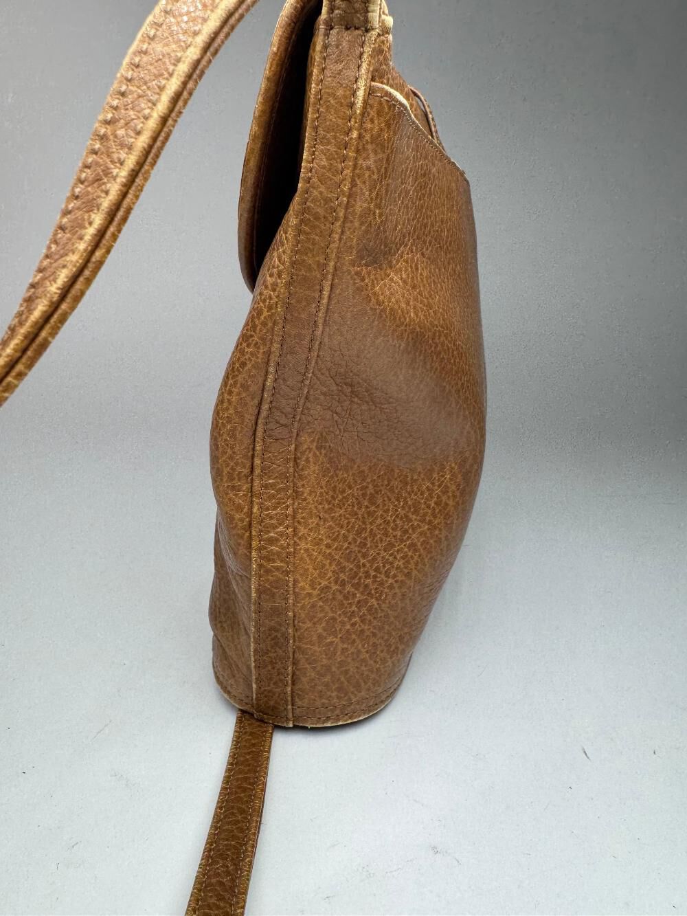 Yves Saint Laurent Shoulder Bag