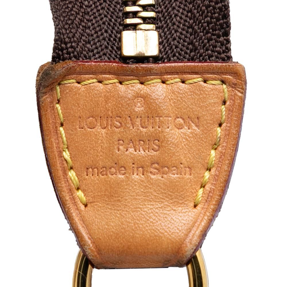 Louis Vuitton Pochette Accessoires