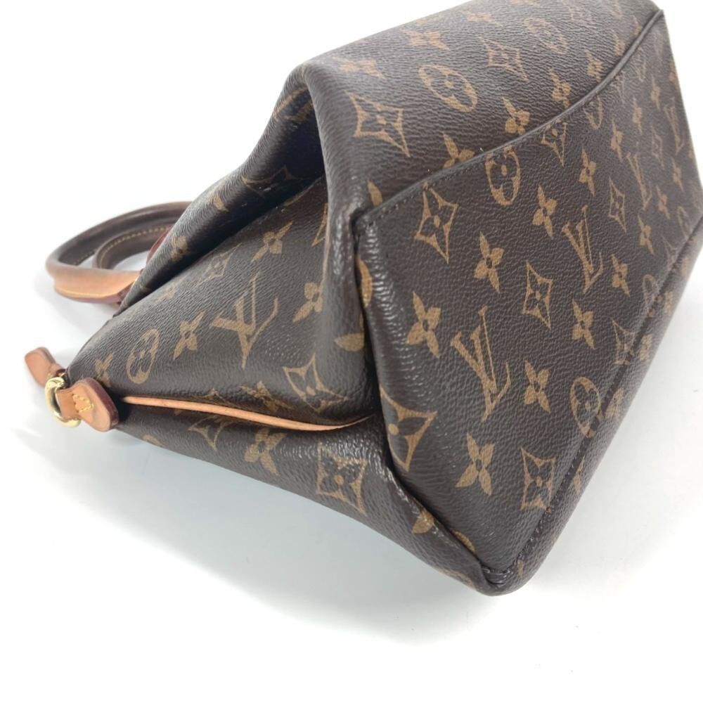 Louis Vuitton Tote