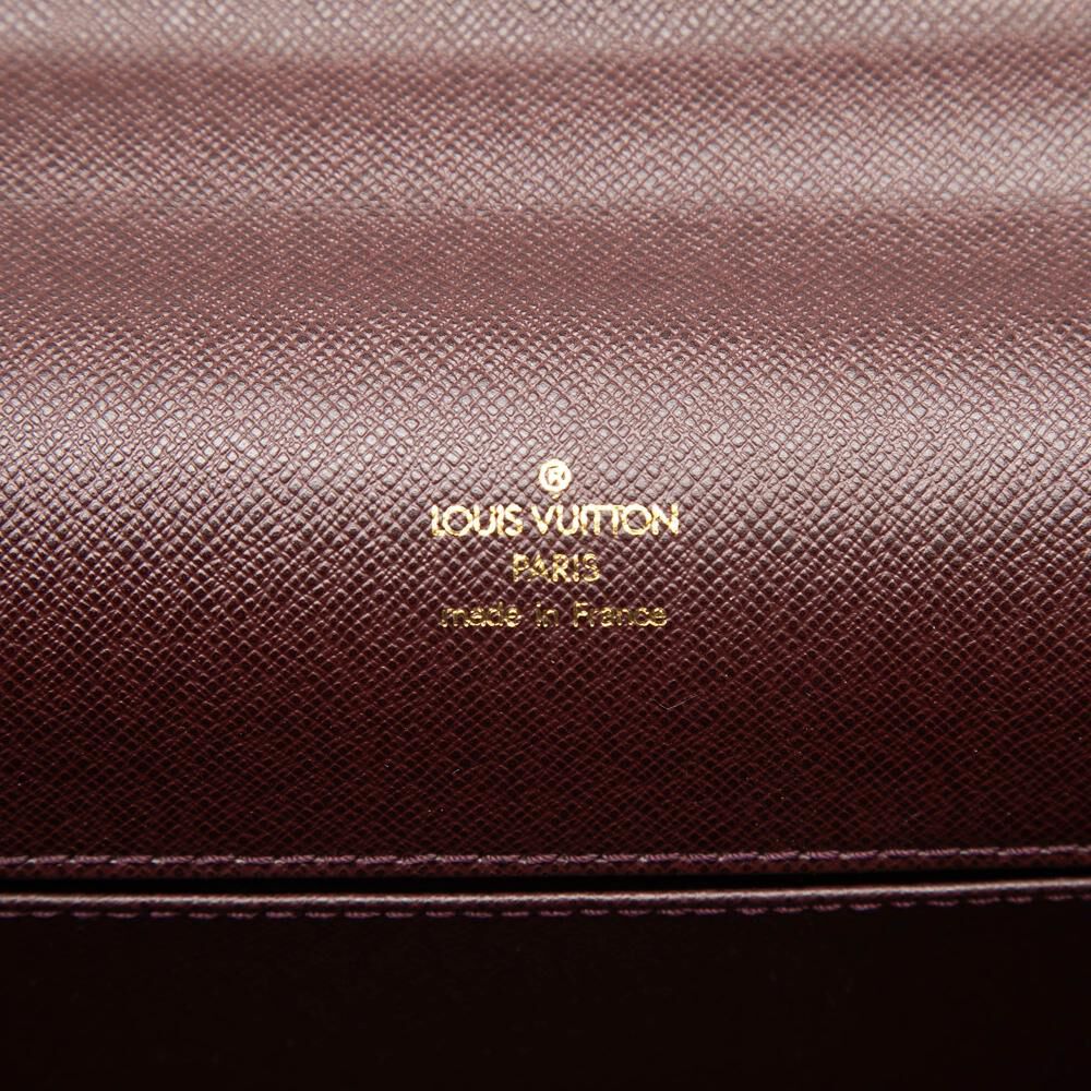 Louis Vuitton Porte Documents Voyage